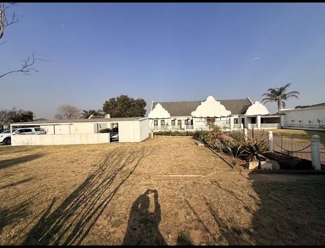 3 BEDROOM HOUSE FOR SALE IN POMONA AH
